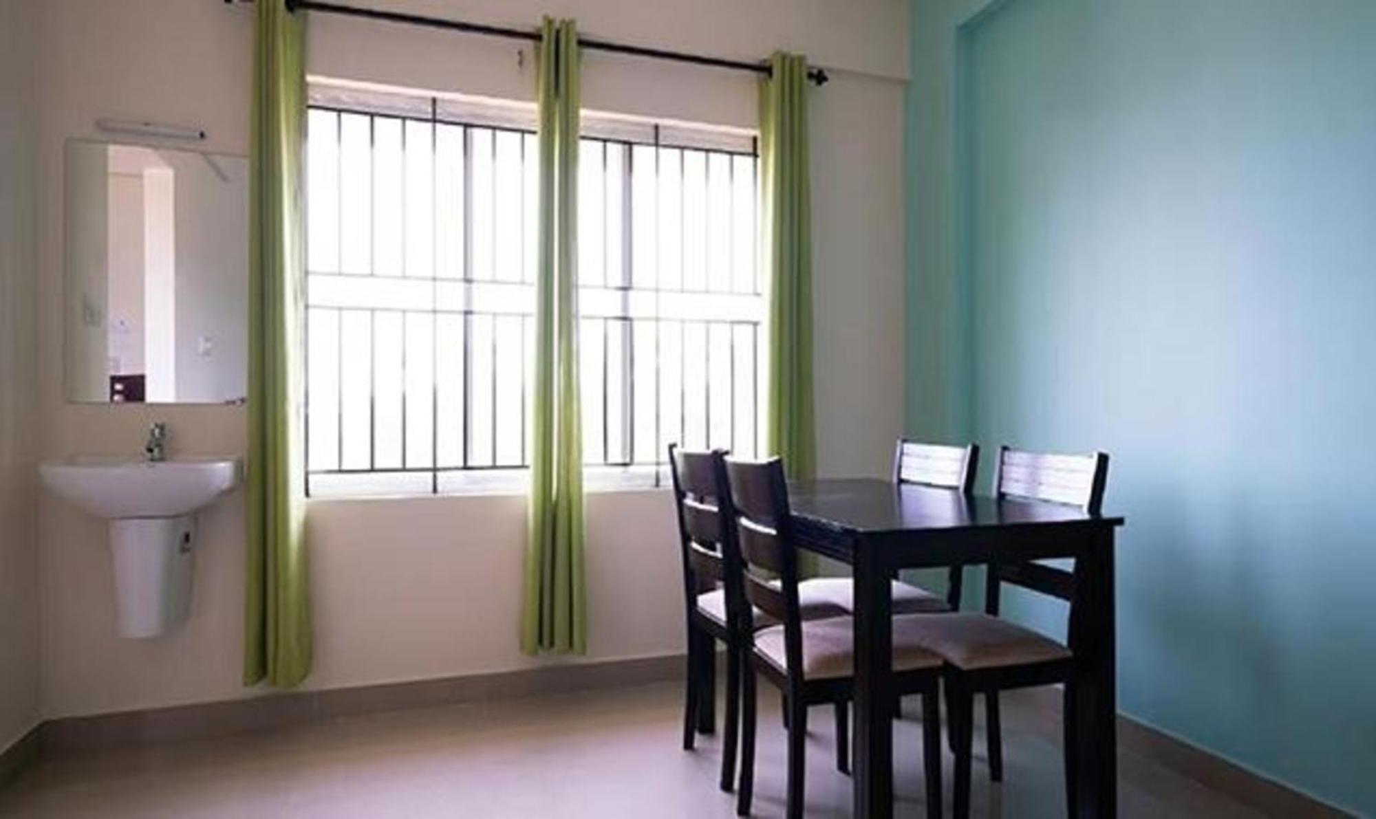 Kochi Fabhotel Majestic Heights מראה חיצוני תמונה